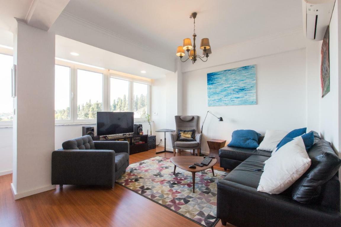 Cozy Place In 23 Privatunterkunft Lissabon